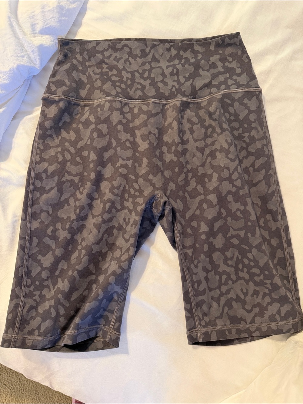 Buff Bunny Bundle| 4 Biker Shorts + 1 Legging| Bundle & Save - Picture 8 of 9